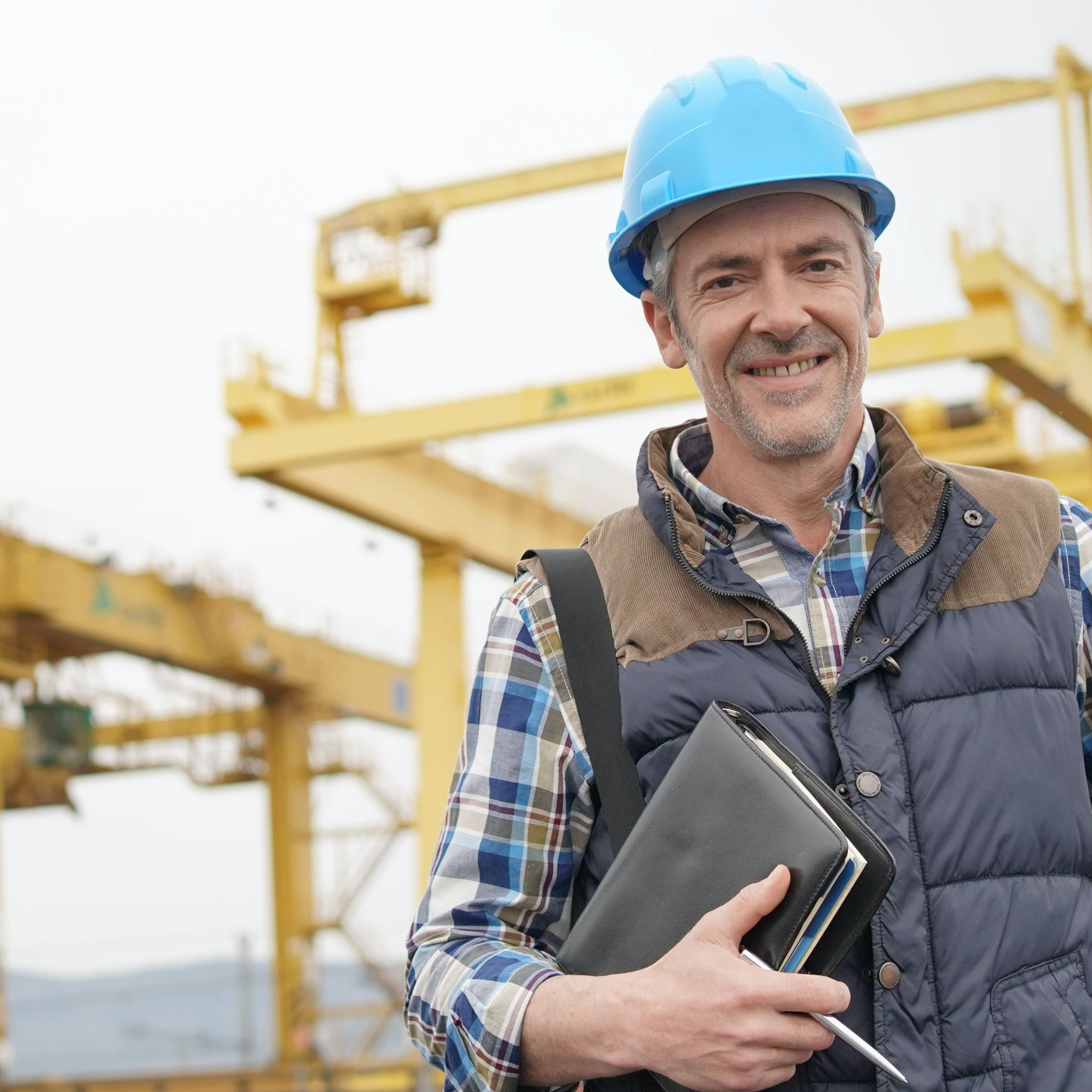 Matching experts and leading companies